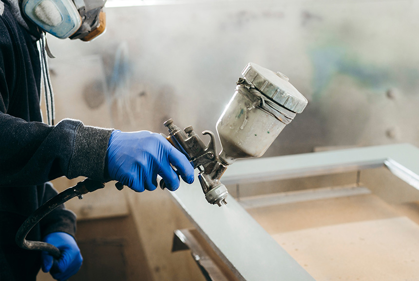 צביעת קורוזיה לבנה בחלונות אלומיניום - ספרי ליין